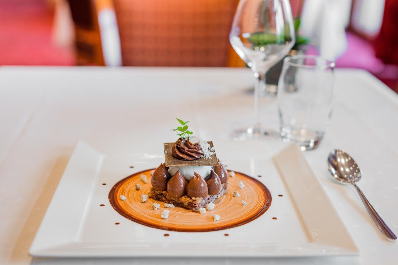 Hotel Spa Restaurant Domaine Du Moulin Енсісен Екстер'єр фото